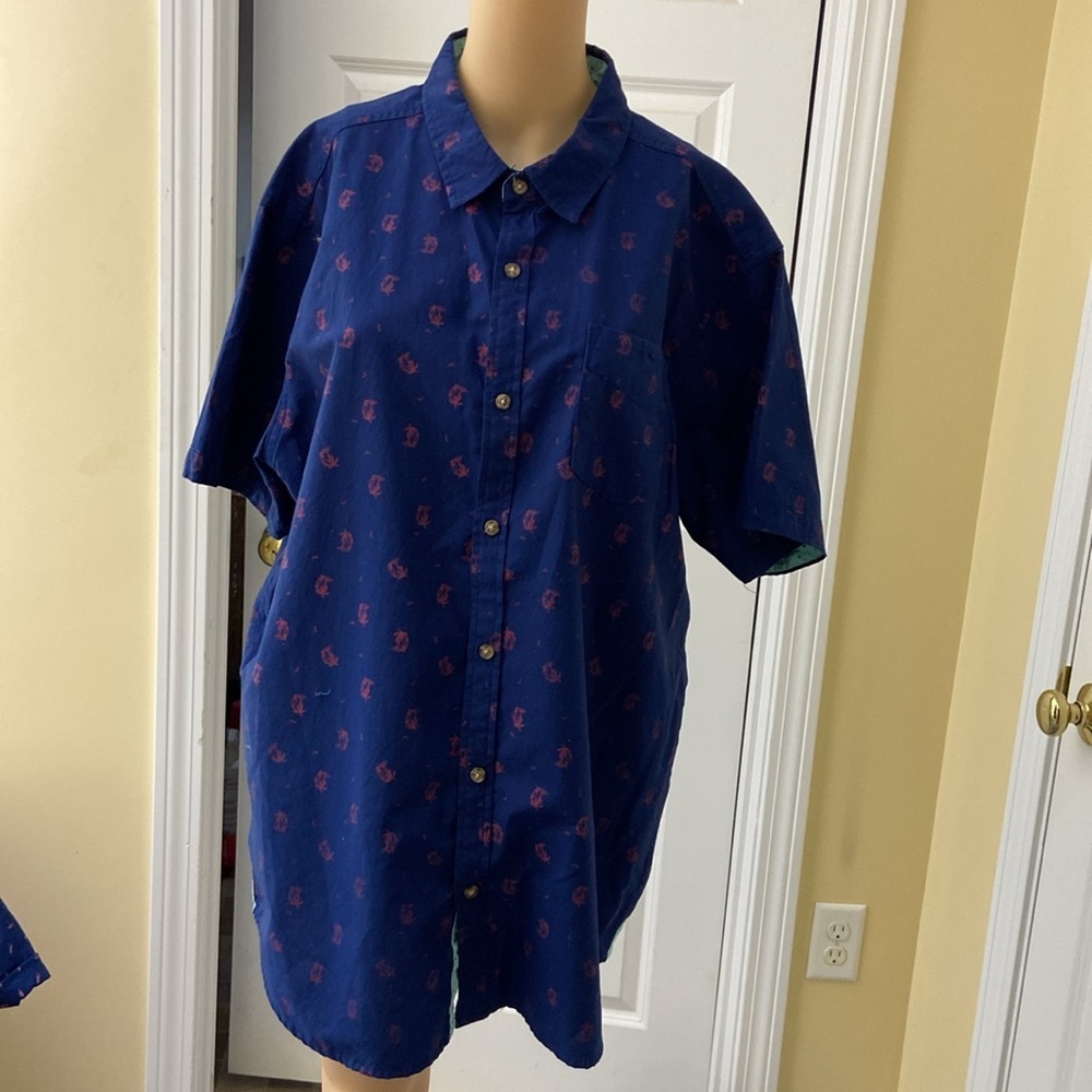 Free Planet XL dark blue button up with pink tropical print